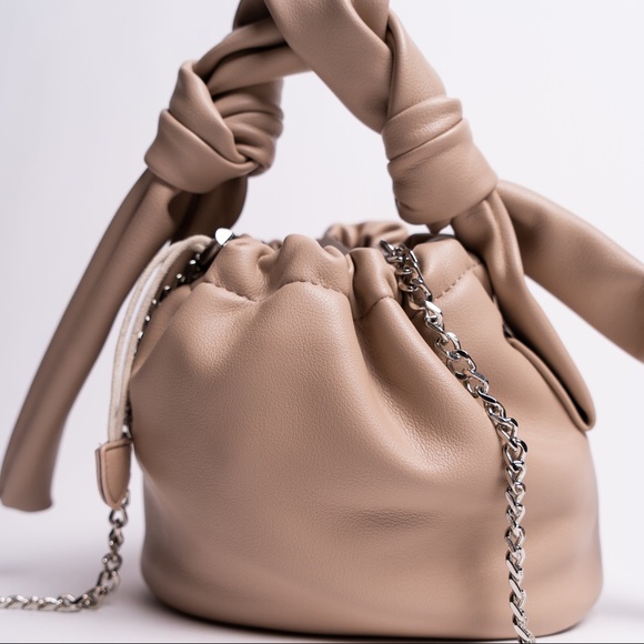 TRESLUX Khaki Drawstring Handbag - Picture 2 of 4